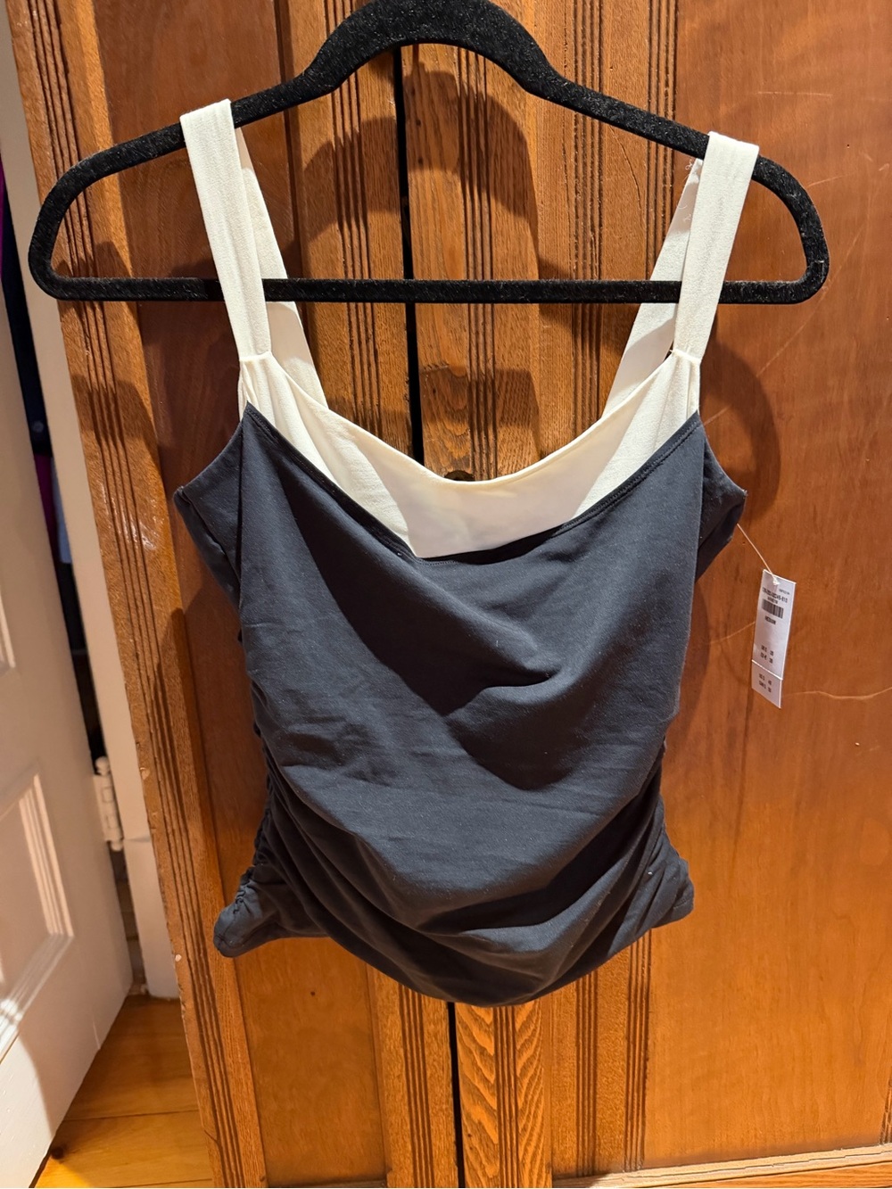 Abercrombie & Fitch sweetheart neckline contrast top in black and white